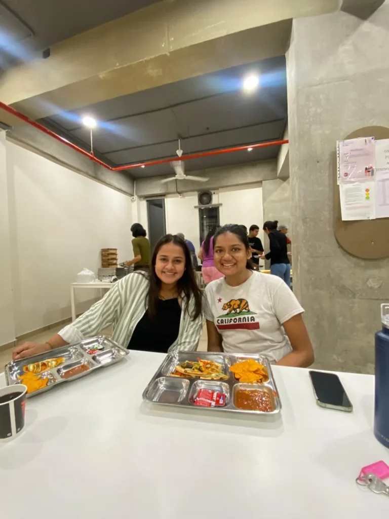 PG Ahmedabad (Lunch Time)