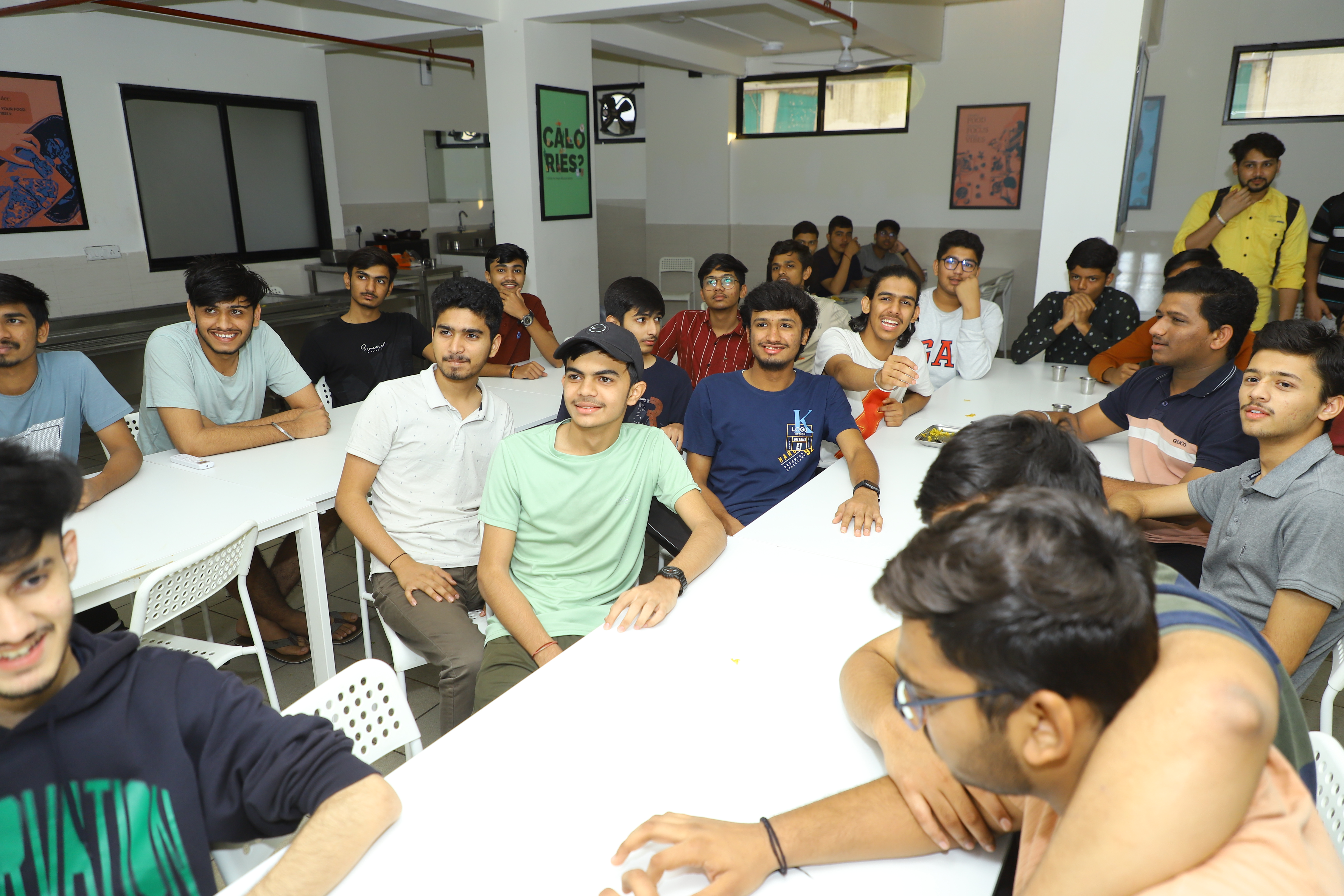 PG for Boys Ahmedabad